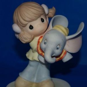Precious Moments  Dumbo Now you can Fly